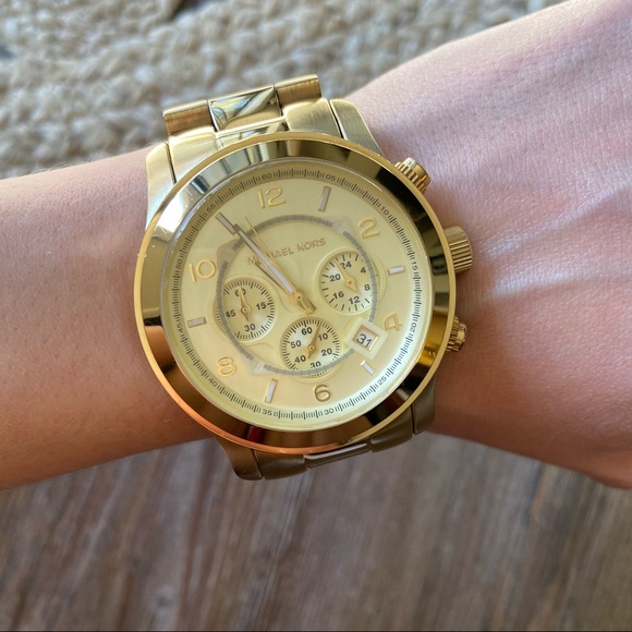 ⏱️ Men’s Gold Michael Kors Watch | Classic Style - Picture 14 of 15